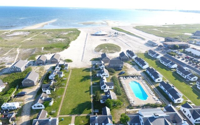 Kalmar Village & Tradewinds