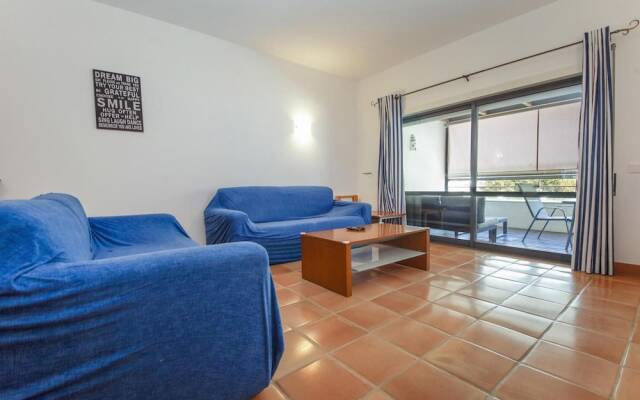 B39 - Marinapark 2 Bed Flat