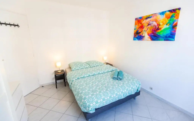 Superbe 100m2 - 2 Balcons - Proche Gare - Climatisé