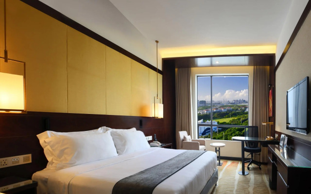 Baohua Harbour View Hotel