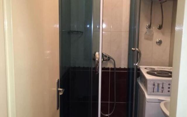 Mellitus Studio Apartment