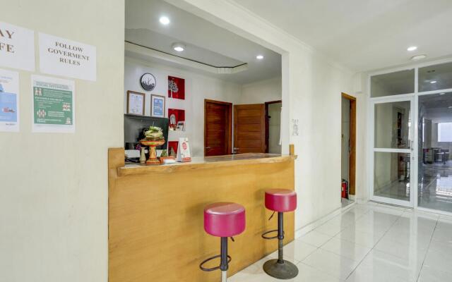 OYO 3950 The Ratna Hotel