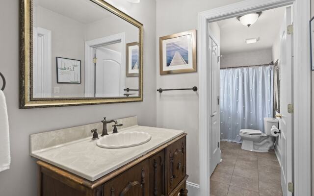 Make a Big Splash in 7BR Lake Norman Home!