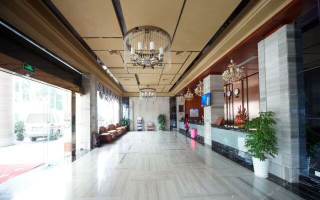 Katie Hotel (Nanning Anji Avenue 33 Middle Metro Station)