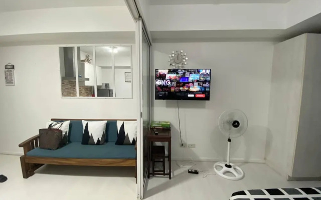 Stay At Azure urban beach residents