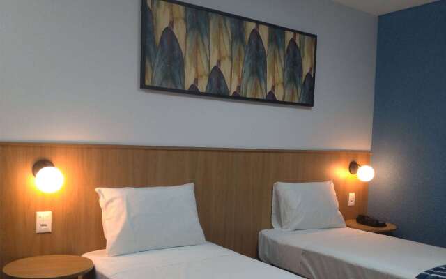 Days Inn By Wyndham Cascavel