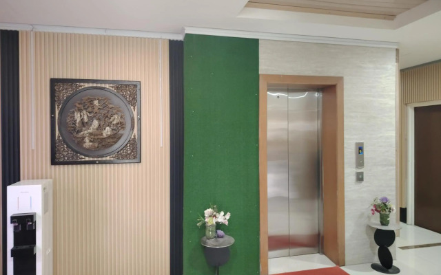 Hotel Ariana Iskandar