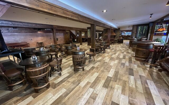 The Historic Brookdale Lodge, Santa Cruz Mountains