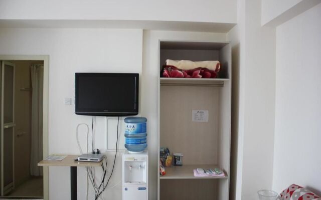 Caiyun Jiayuan Hotel (Kunming Moma)