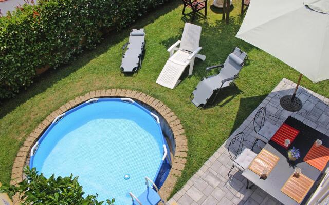 in Camaiore with 3 bedrooms and 2 bathrooms