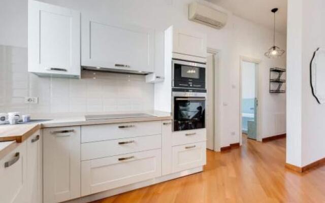Modern flat near Piazza della Repubblica