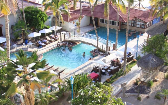 The Westmarine Waterfront Hotel
