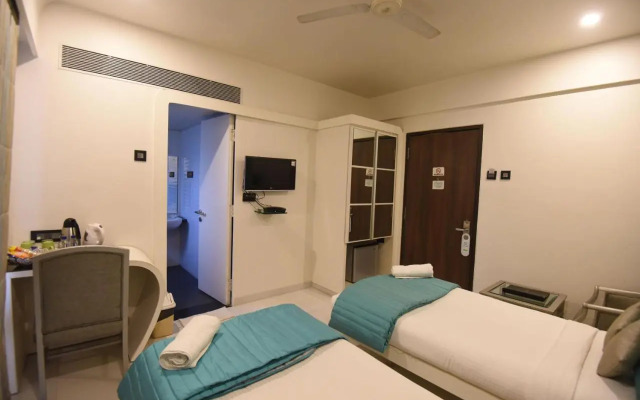 Vista Premier At Thane West