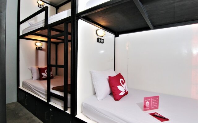 ZEN Hostel Jalan Patimura Legian