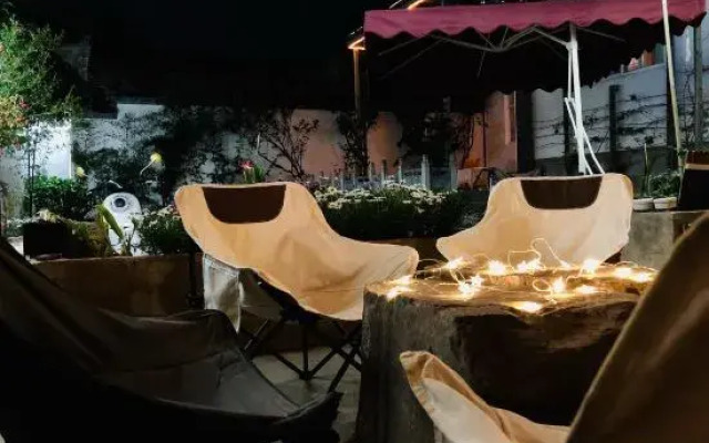 Summerfield Mountain Lodge · Dali Old Town