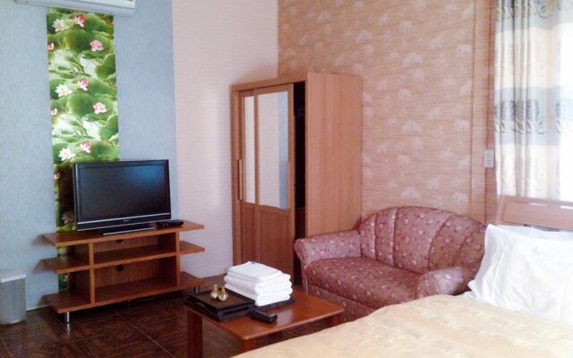 Phalaburi Resort by dreamhouse