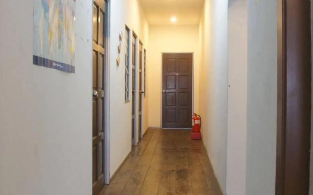 River One Residence - Hostel