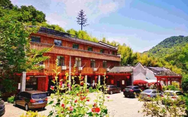 Tiantangzhai Laozhujia Farmhouse Inn