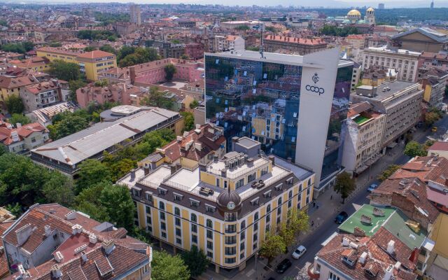 Coop Hotel