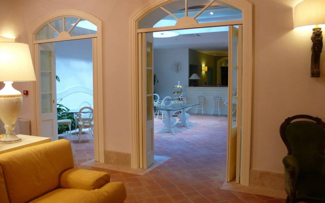 Hotel & Residenza 100 Torri