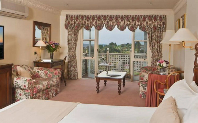 Mountain Heritage Hotel
