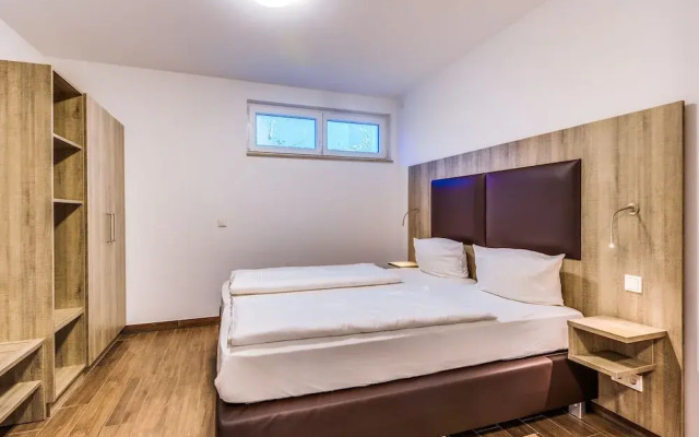 Apartment in Leipzig Near Stormthaler Lake