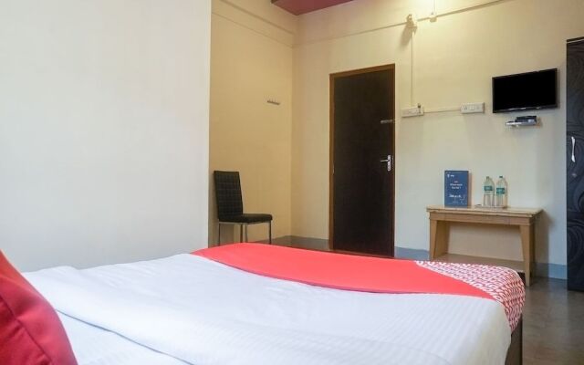 OYO 9910 Sambram Inn
