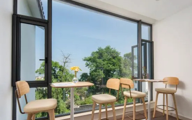 ShanYinShiGuang Hotel