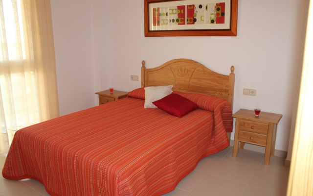 Apartamentos Bovalar Casa Azahar