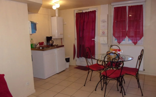 Au Nid du Thil Studio