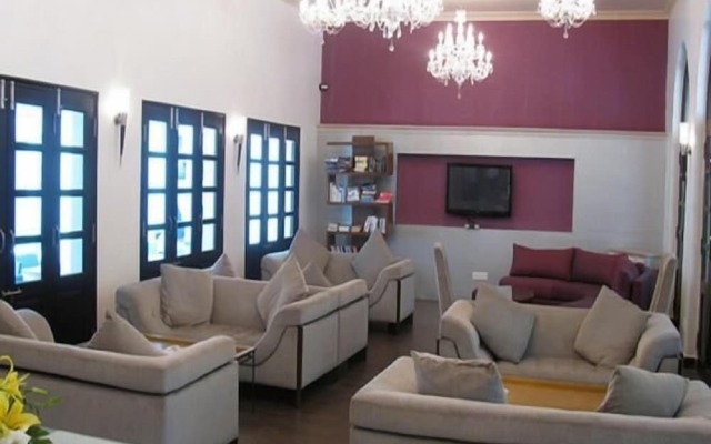 Silver Sands Hideaway Hotel