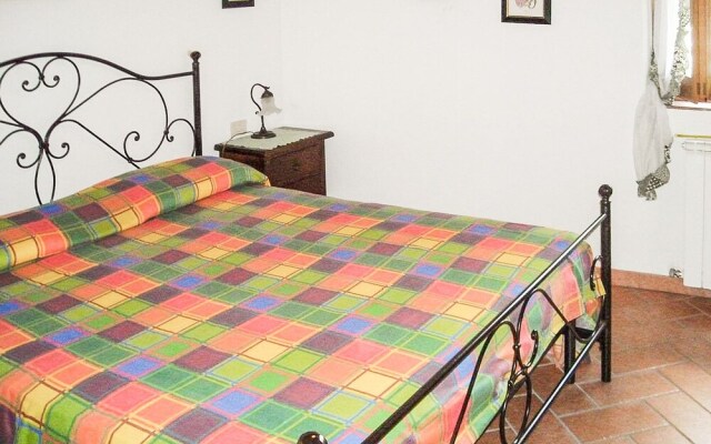 Rustic Apartment Il Piccolo