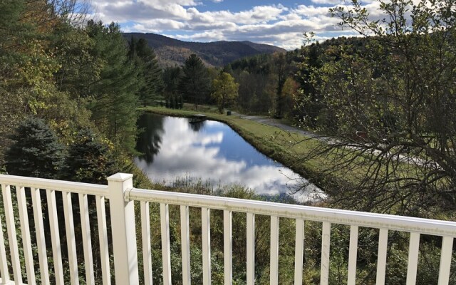 Silver Spring Chalet - GetAway