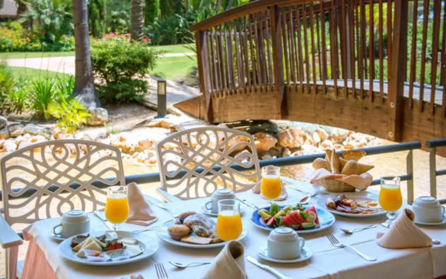 Puerto Antilla Grand Hotel