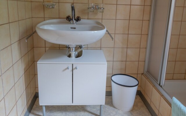 Chrona Bed & Breakfast