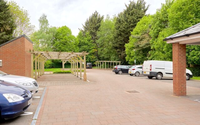 Brunel Crescent