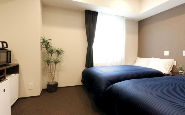 Livemax Kayabacho Hotel 