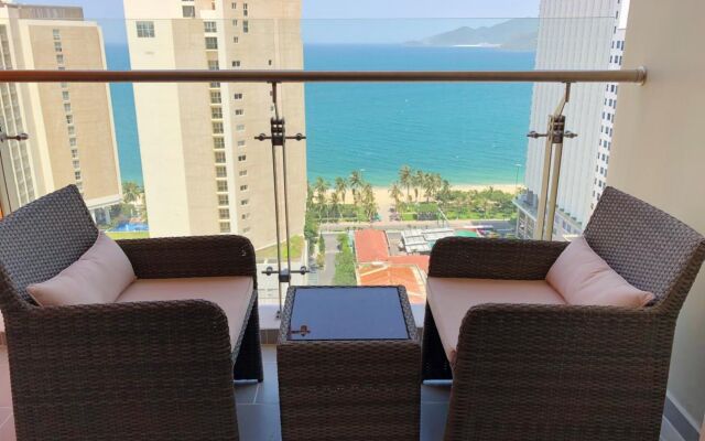 Parama Apartments Balcony Beachfront