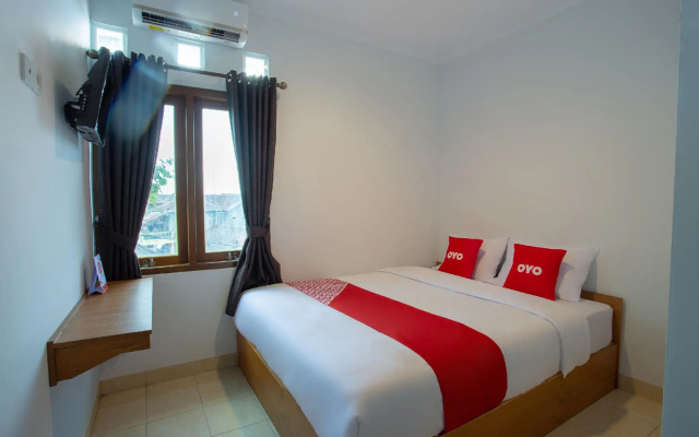 OYO 3707 Halona Guesthouse