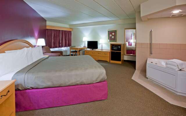 AmericInn by Wyndham Jackson