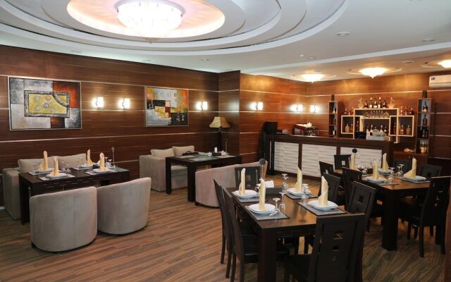 Luxe Lankaran Hotel