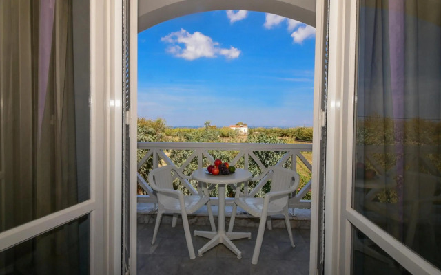 Mantenia Hotel