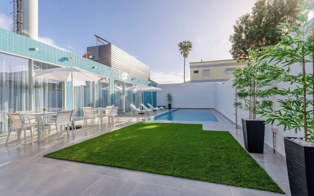 2M Boutique Hotel