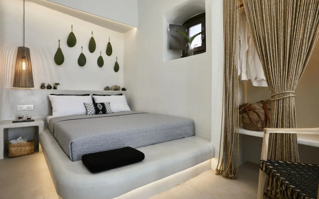 Floria Suites