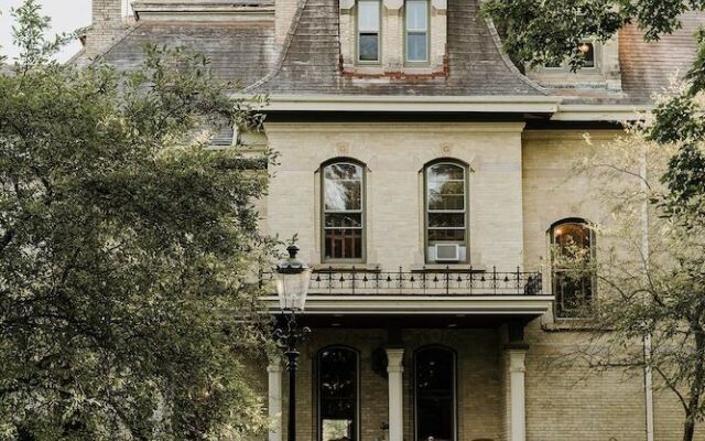 Inn at Pine Terrace