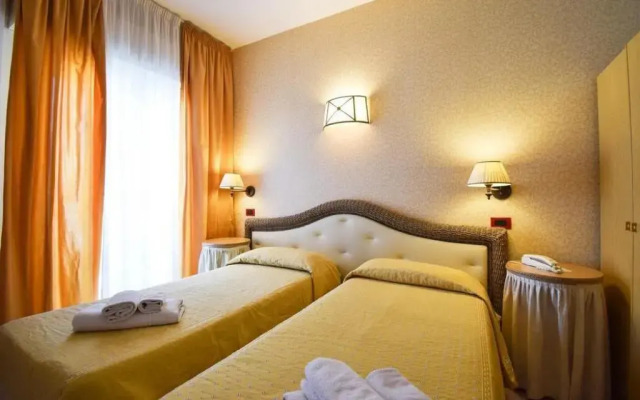 Hotel Alba