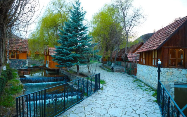 Getap Restaurant And Hotel complex