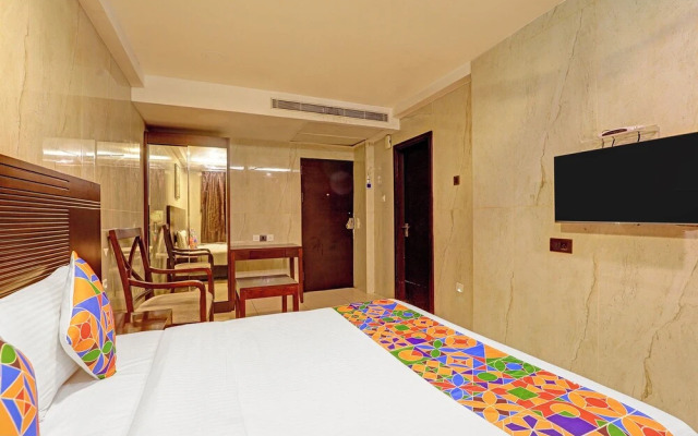 Fabhotel Western Inn