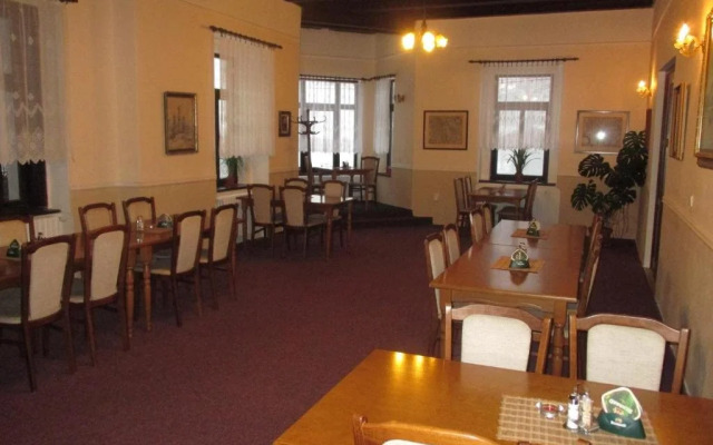 Hotel Švýcarský dům