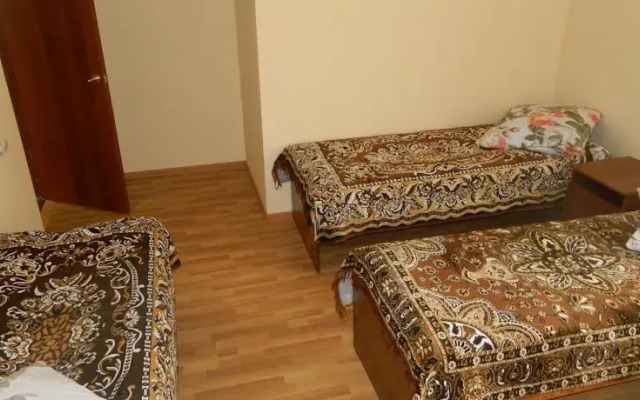 Guest House Granatovy Sad
